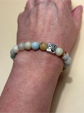 BV Natural Stone Beaded Stretch Bracelet with Silver Starfish Accent